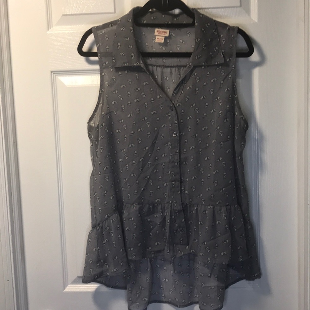 Woman’s gray top w/ bunnies size XXL by Mossimo